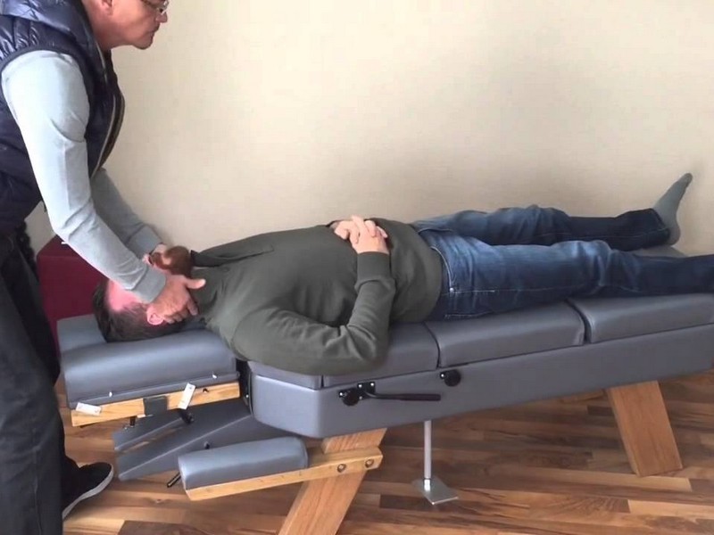 Headache Pain Chiropractor Bundall Near Me